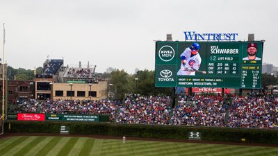 Wrigley Field video boards to be designed by Daktronics